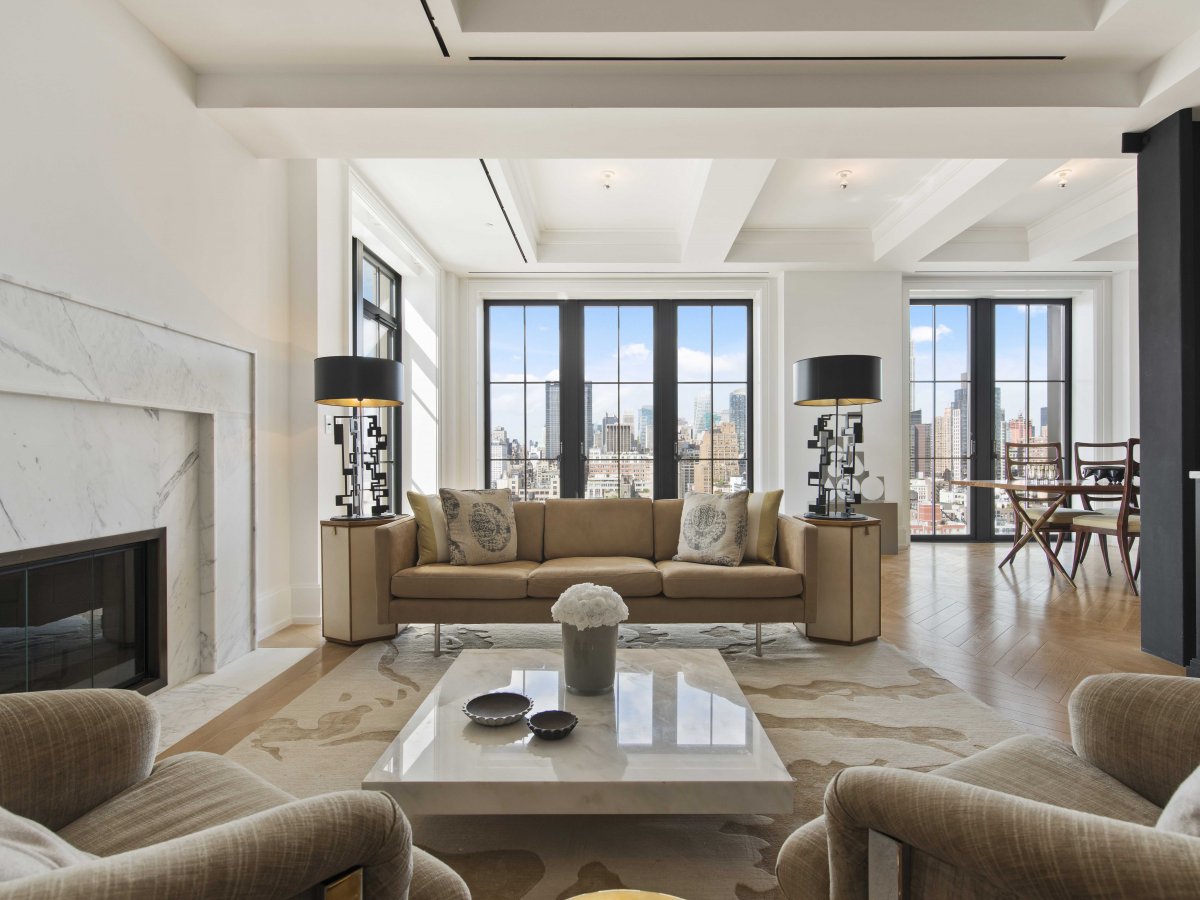 HOUSE OF THE DAY: New York City's Walker Tower Combo Apartment Hits The ...